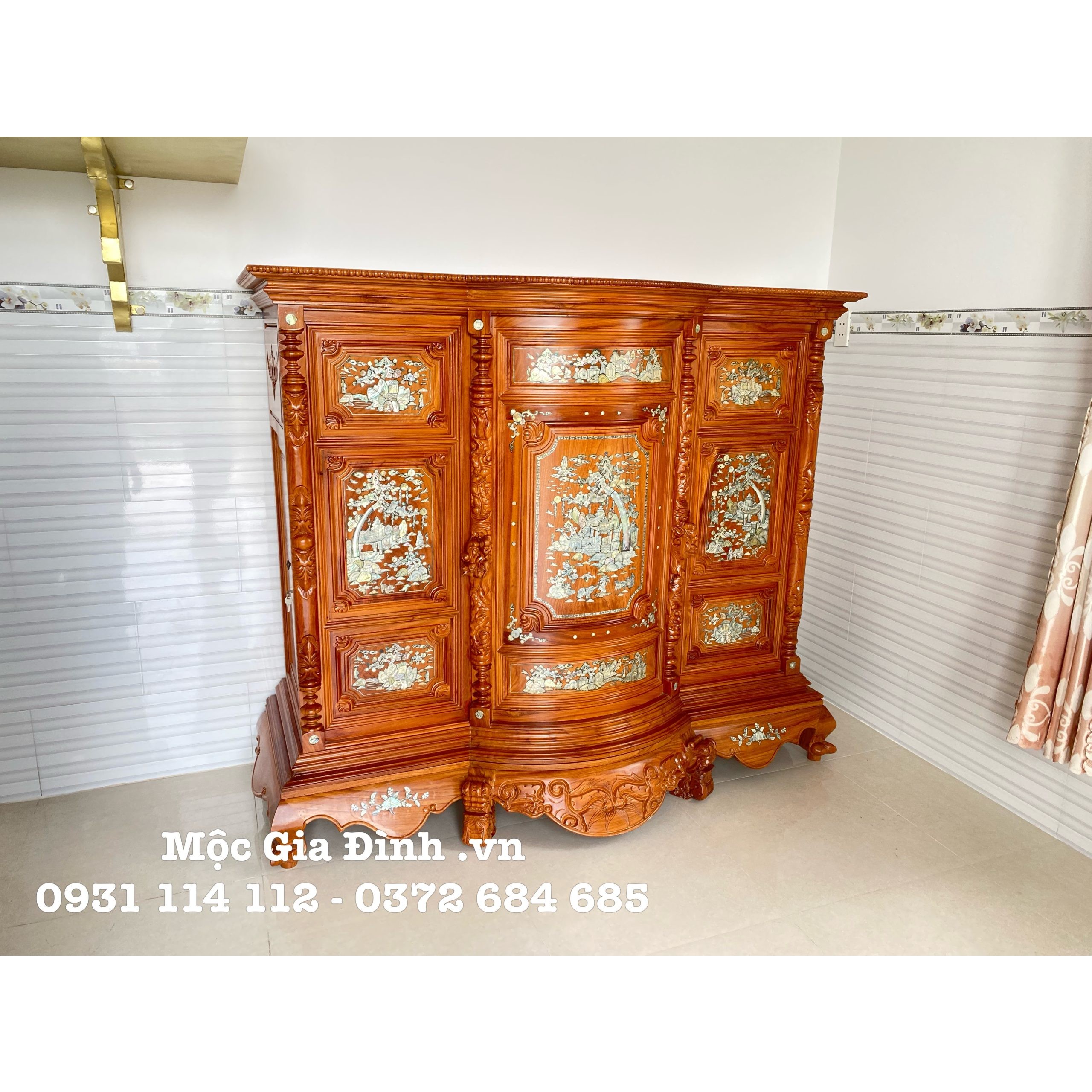 Tủ thờ Gõ Đỏ Phệ Cẩn Trai 1.8m