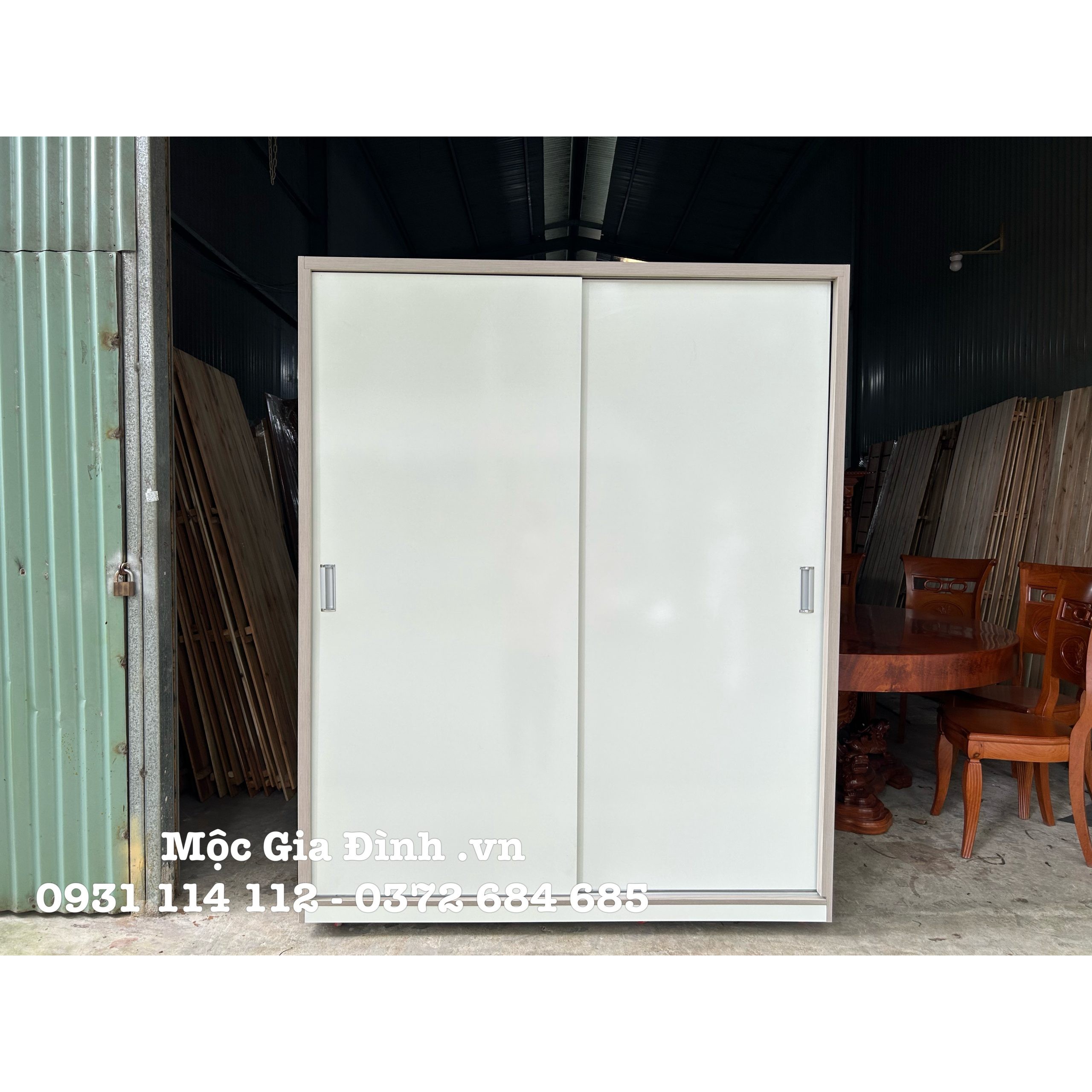 Tủ quần áo Cánh Trắng MDF Lõi Xanh 42v32