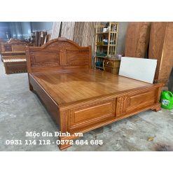 Giường Gõ Đỏ Tay Lái Tàu