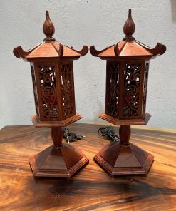Chân đèn Lồng Gỗ Hương