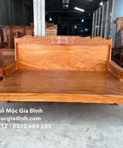 Trường kỷ Gõ Đỏ