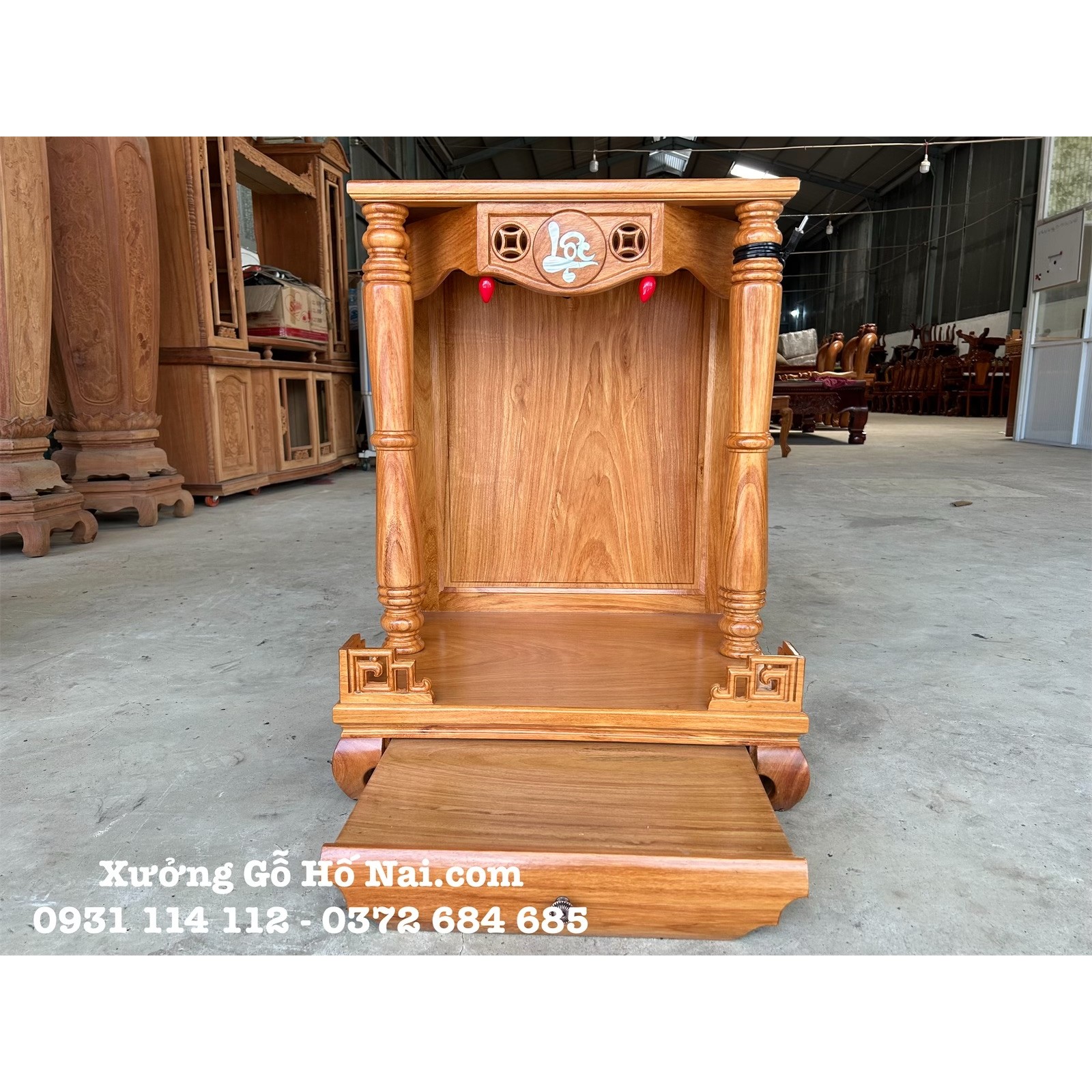 Bàn thờ Thần Tài Chữ Lộc Cột 60*48*81