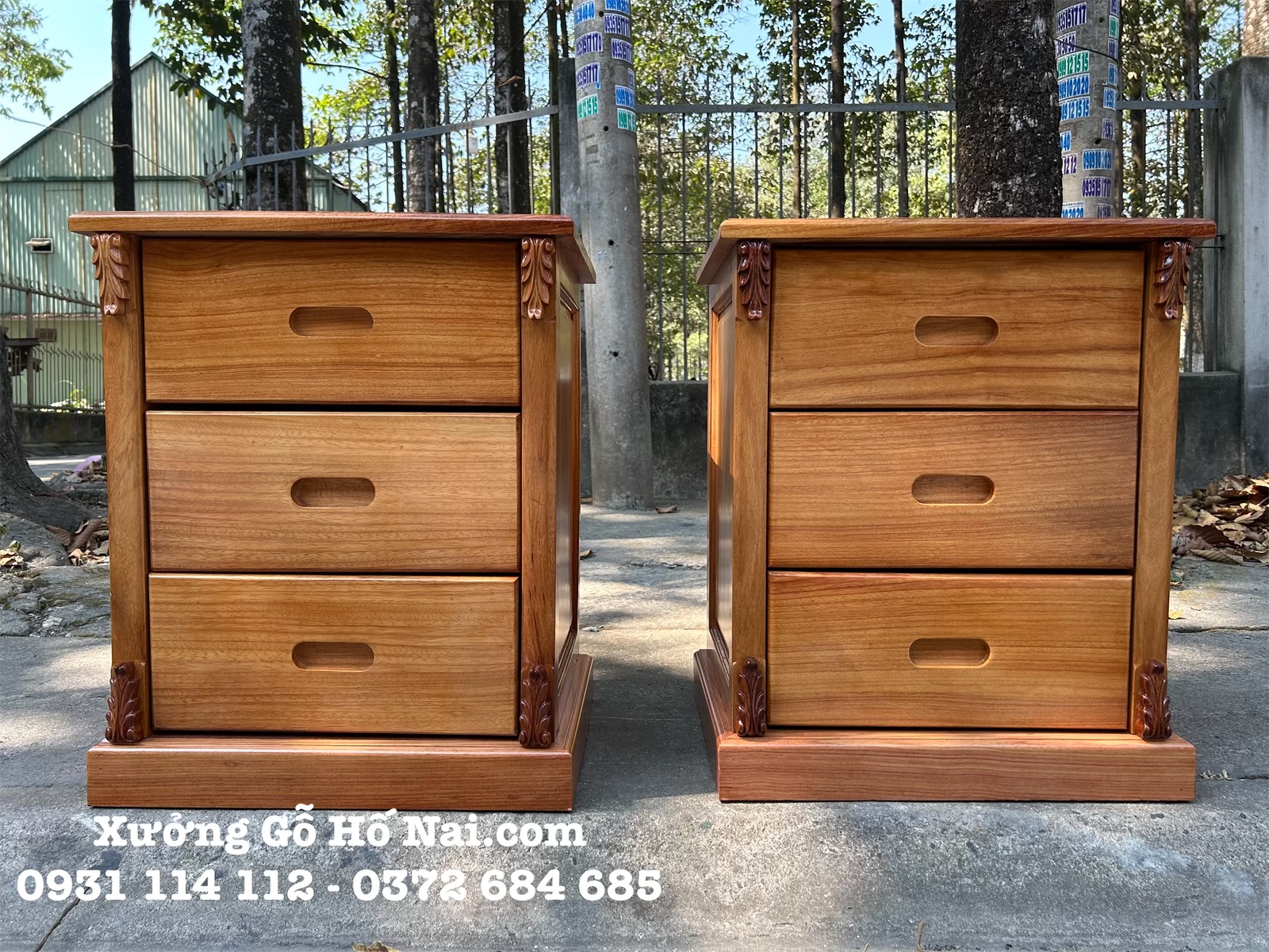 Tủ đầu giường Gõ Đỏ 3 ngăn - 44A32