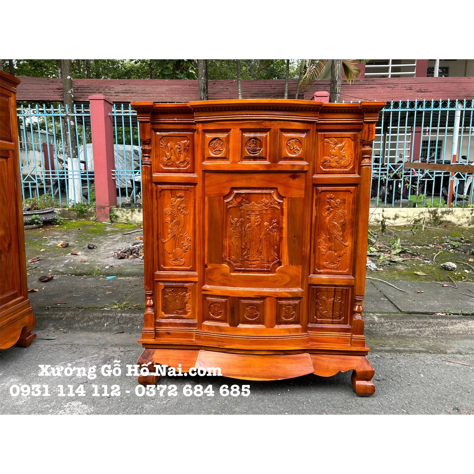 Tủ thờ Tràm Chạm Tam Đa 4 Chân